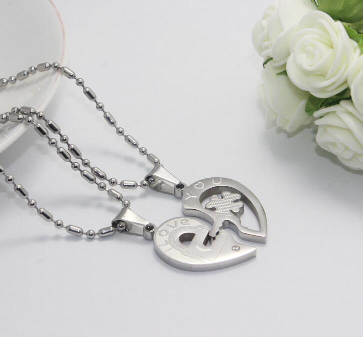 2-Piece Heart Key Couple Necklace Set