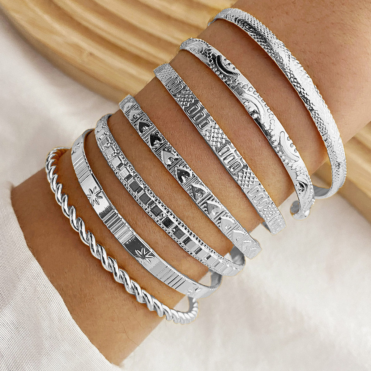 Arrow & Diamond Pattern Bracelet Sets – 7 Piece
