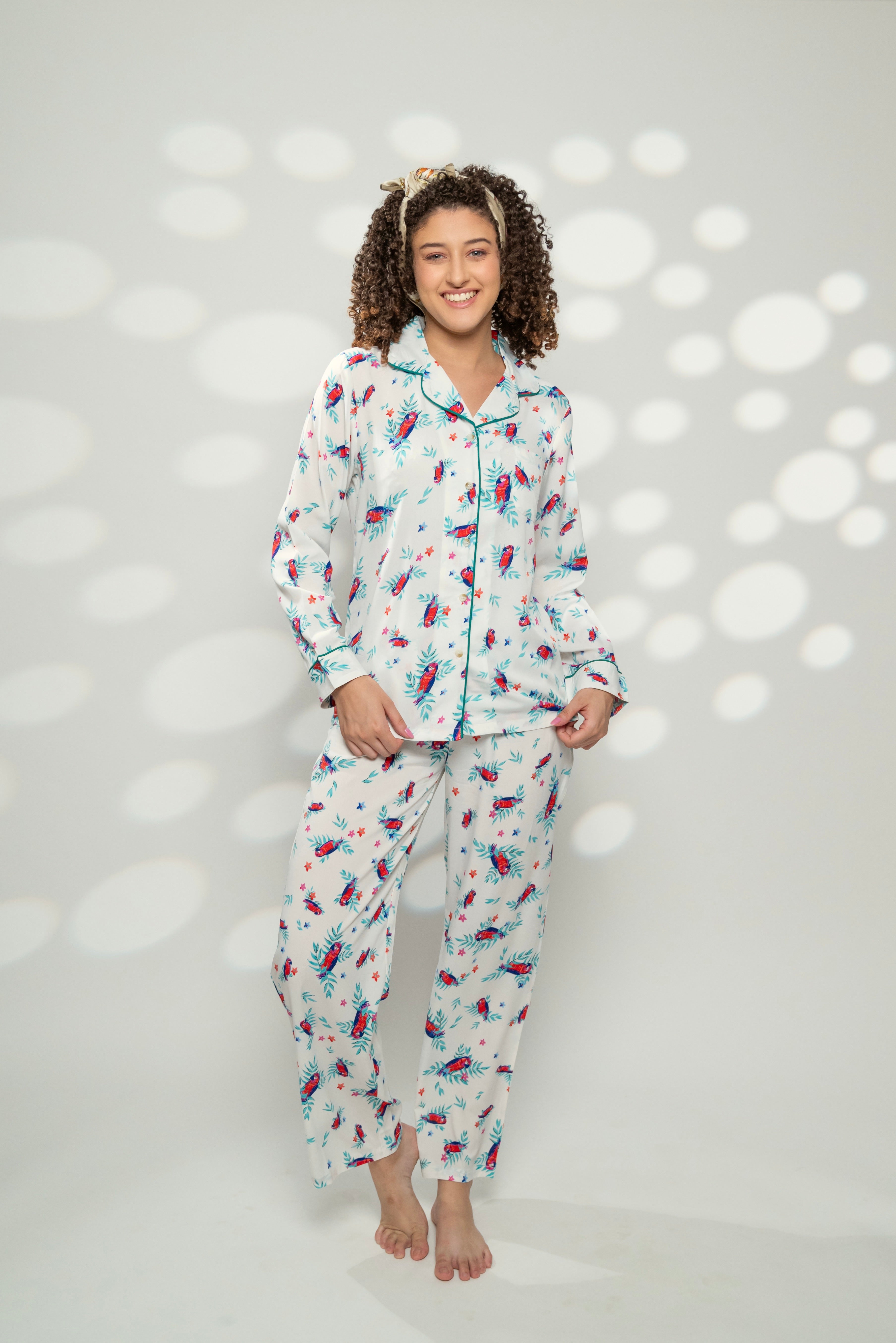 Parrots of the nights PJ's