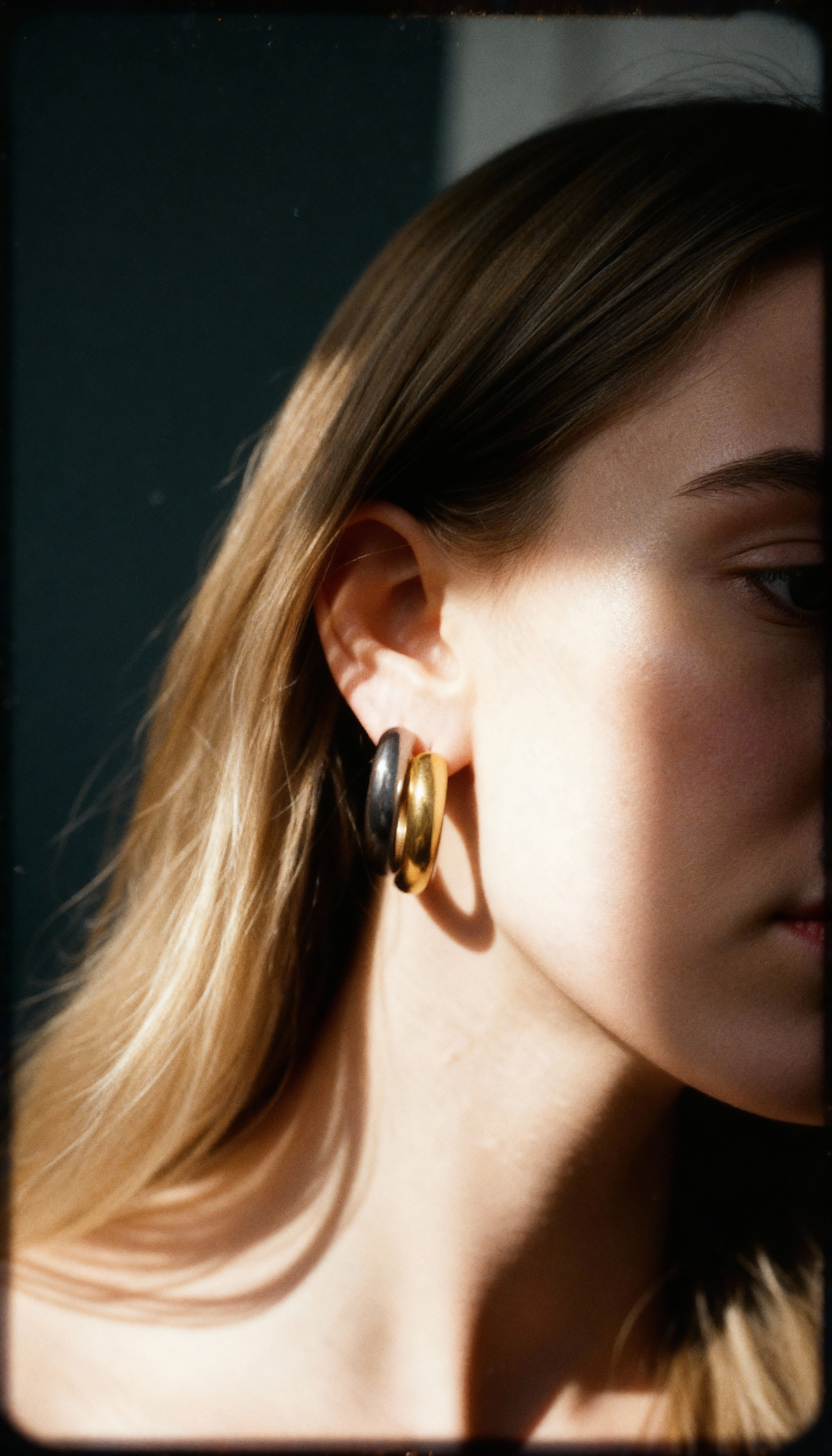 Nia Large Hoops | Gold Vermeil