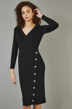 Robe mi-longue Yumi noire en maille à boutons asymétriques