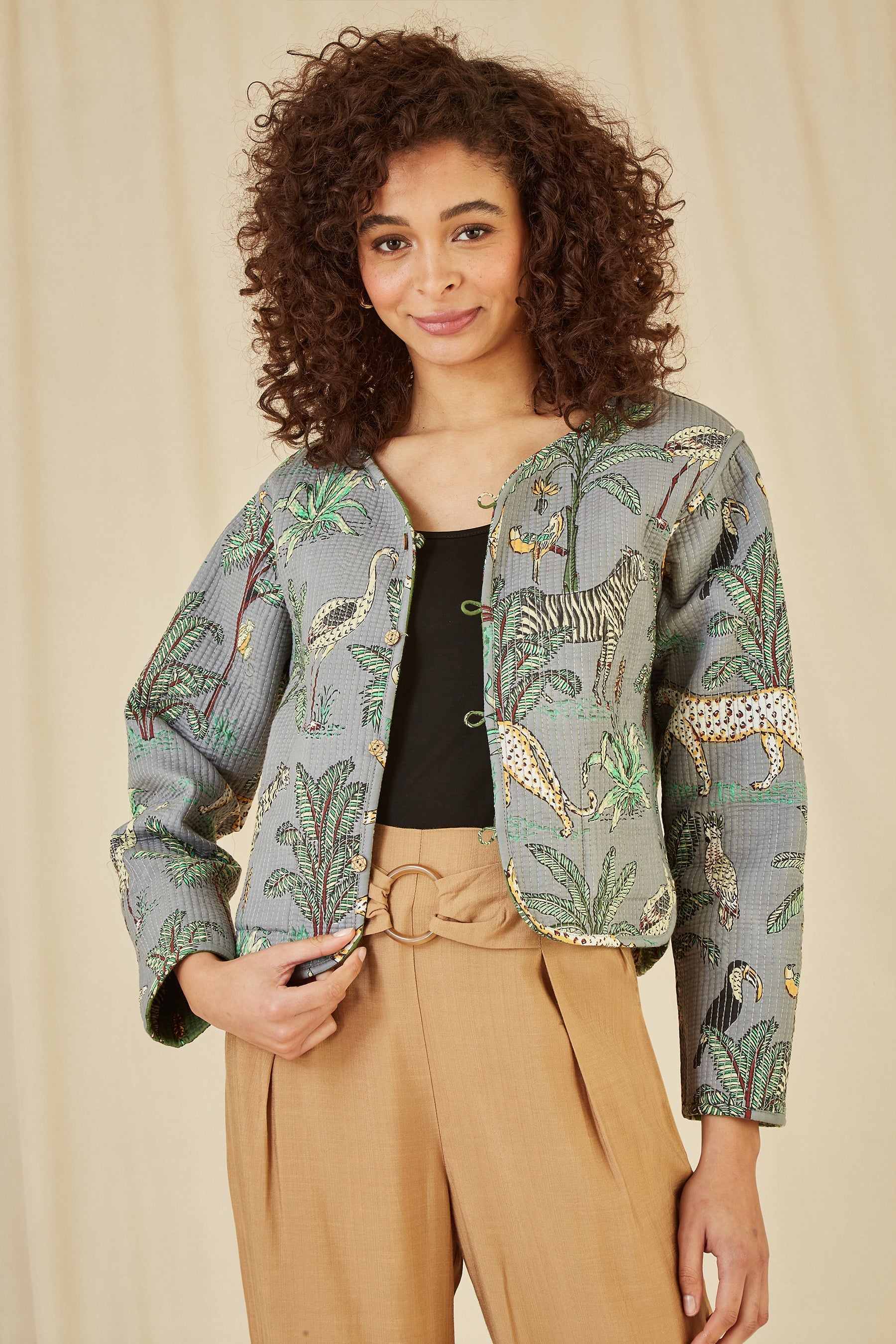 Veste Courte Matelassée Réversible en Coton à Imprimé Animal Vert Yumi