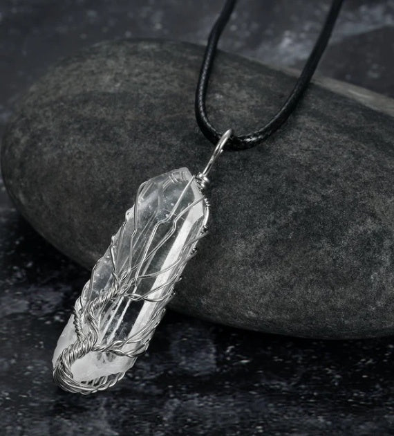 Amorphous Crystal Pendant Necklace