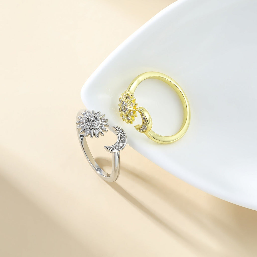 Adjustable Star and Moon Ring with Rhinestones