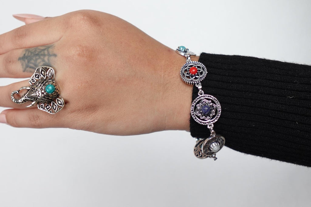 7 Chakras Sacred Geometry Bracelet - A spiritual charm bracelet with 7 gemstones