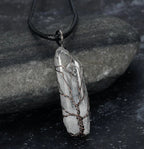 Amorphous Crystal Pendant Necklace