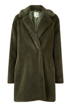 Manteau en fausse fourrure vert Yumi